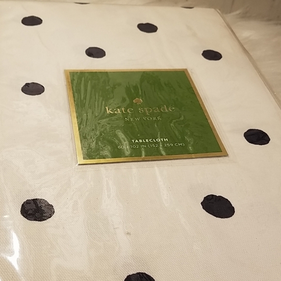 Kate Spade Charlotte Street Tablecloth - Picture 3 of 5